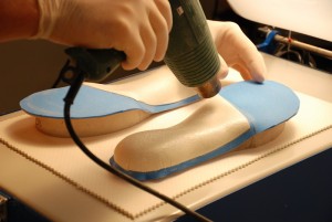 Aktivierung des Klebstoffes durch Erhitzung